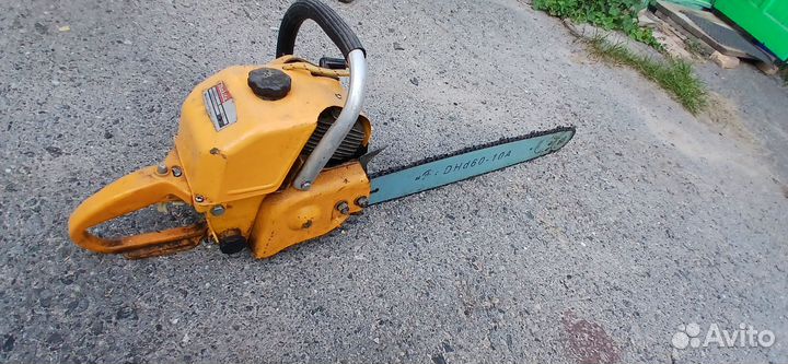 Бензопила makita