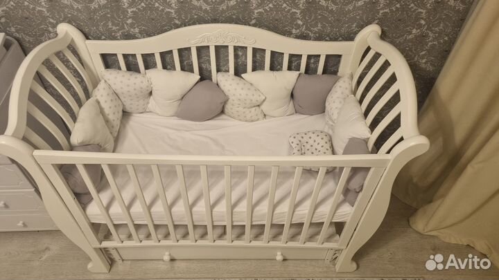 Детская кроватка с универсальным маятником Гандыля