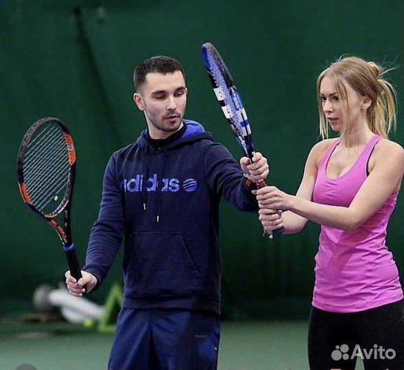 Тренер по большому теннису