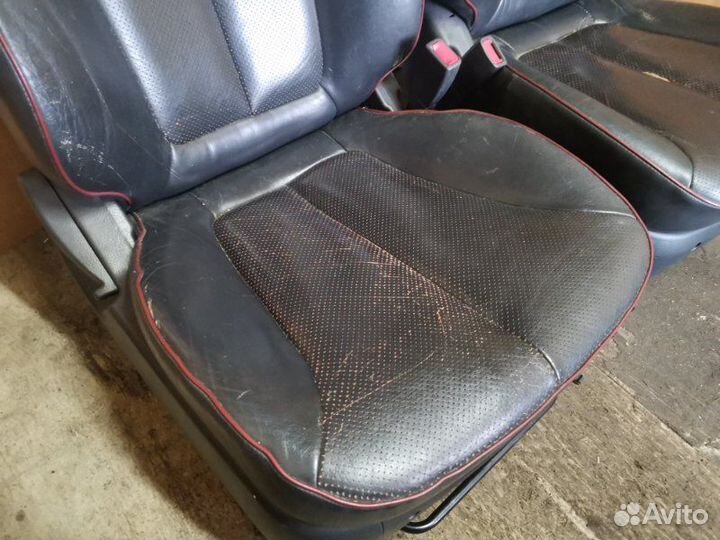 Салон в сборе Hyundai Santa Fe II 2.2 D4EB 2006