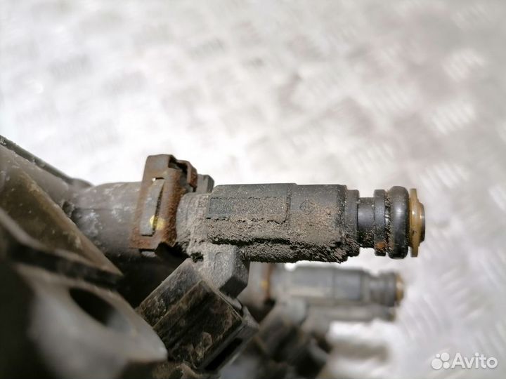 Форсунка двигателя Hyundai Getz 2002-2010