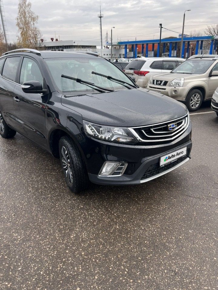 Geely Emgrand X7: фото владельца