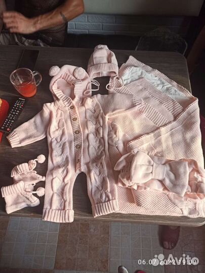 Конверт на выписку для девочки демисезонный