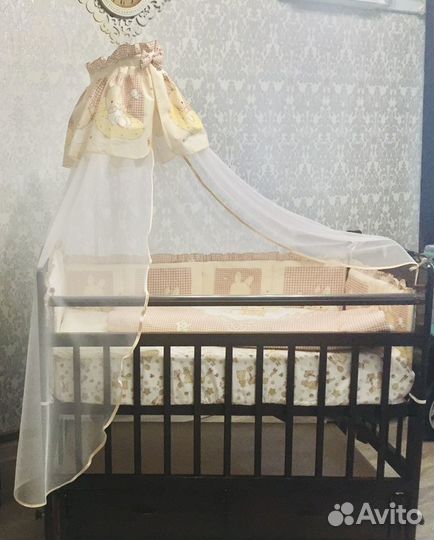 Бортики в кроватку