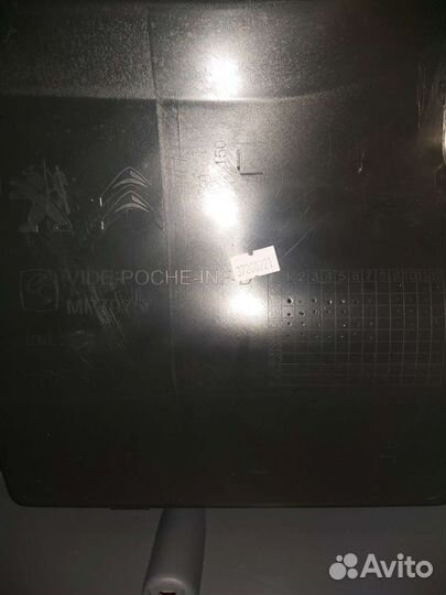 Обшивки передних дверей пежо эксперт