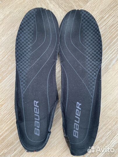 Хоккейные коньки bauer vapor 70