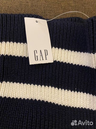 Свитер новый GAP оригинал