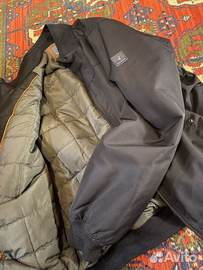 Куртка бомбер