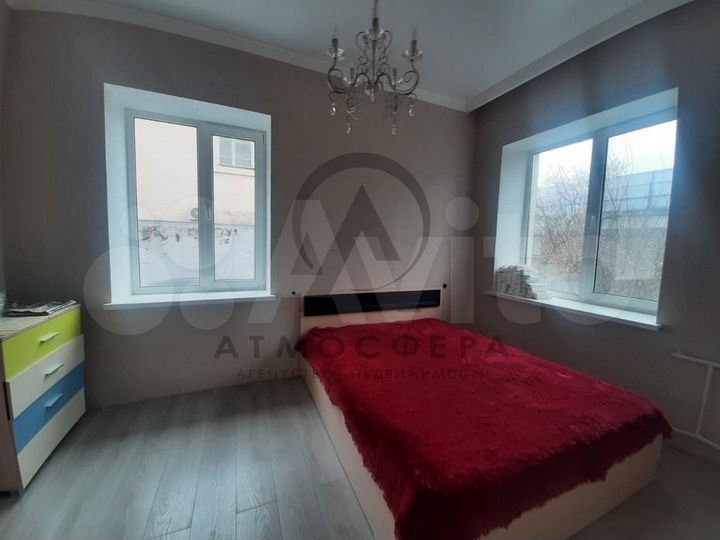 3-к. квартира, 60 м², 1/3 эт.