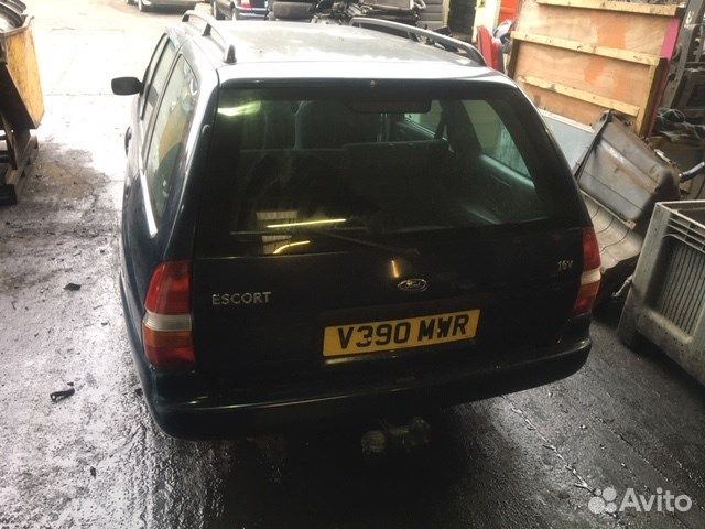 Разбор на запчасти Ford Escort