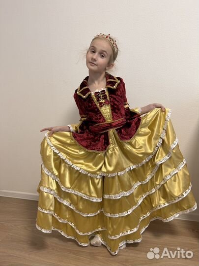 Платье карнавальное