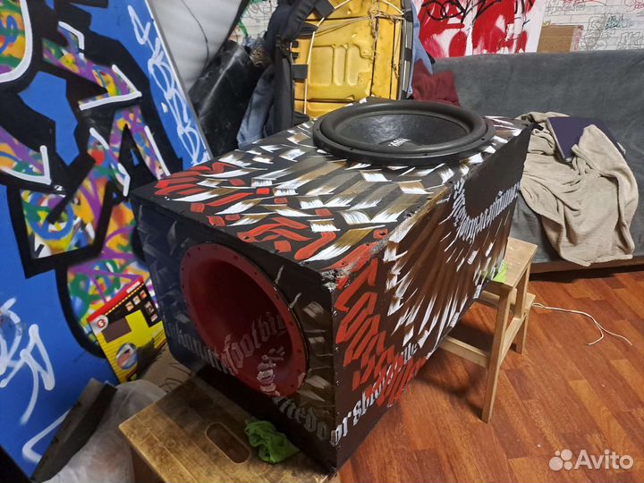 Роспись каллиграфией