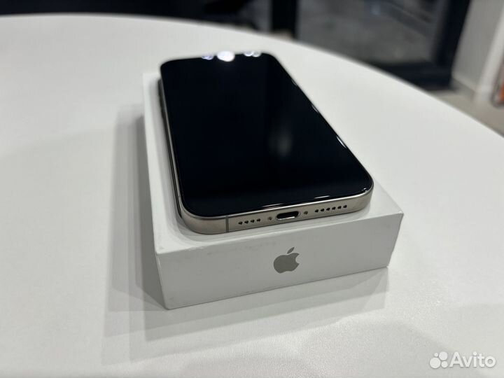 iPhone 15 Pro Max, 256 ГБ