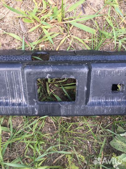 Накладка замка багажника Mercedes S-Class W140