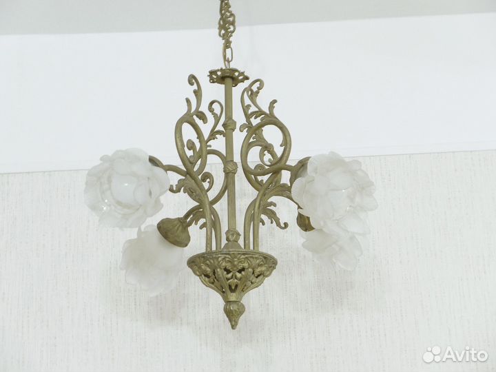 Старинная люстра 