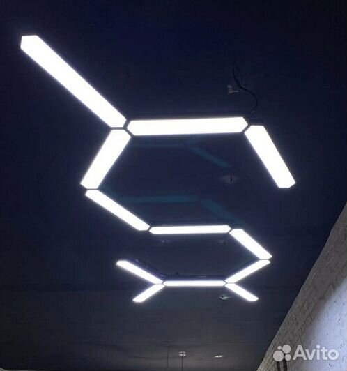 Светильник светодиодный потолочный фигурный