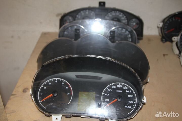 Щиток приборов на иномарки