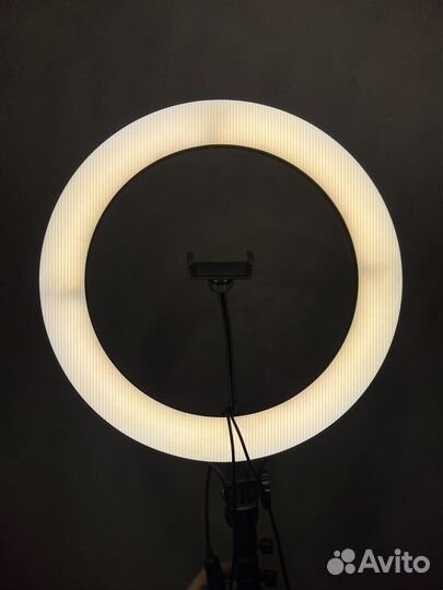 Кольцевая лампа со штативом