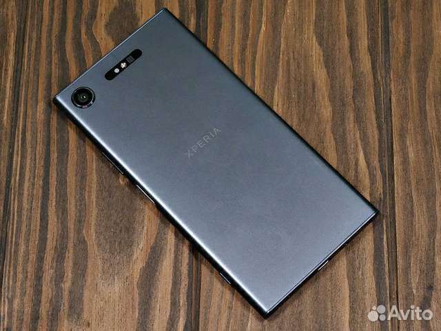 Смартфон Sony Xperia XZ1 (Dual)