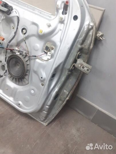 Дверь передняя левая Toyota Vista AZV50 1azfse