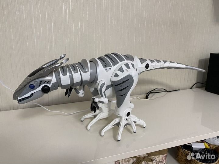 Игровой трек,робот-динозавр, Лего