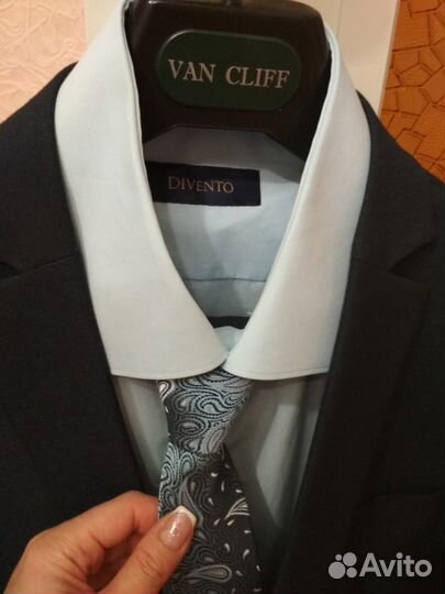 Продам мужской костюм