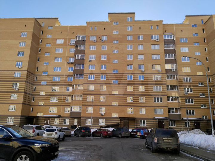 1-к. квартира, 53 м², 9/9 эт.