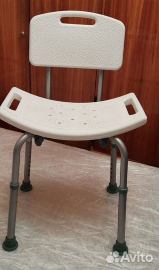 Стул для мытья в душе