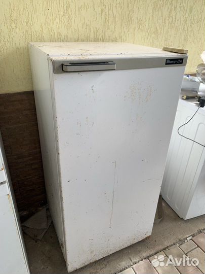 Холодильник б/у