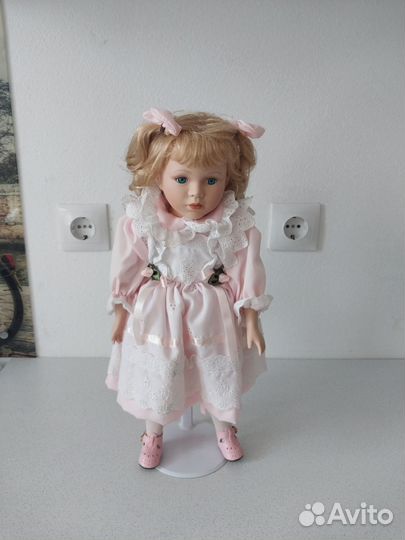 Кукла фарфоровая коллекционная новая