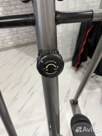 Эллиптический тренажер