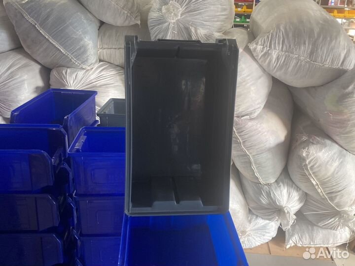 Ящик пластиковый, контейнеры