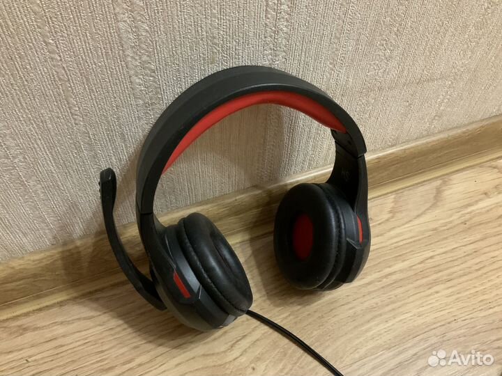 Игровые наушники с микрофоном defender