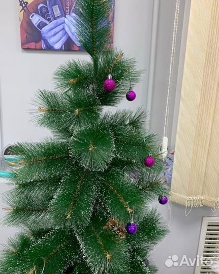 Елка искусственная