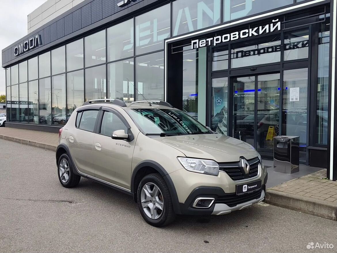 Renault Sandero Stepway 1.6 MT, 2021, 189 236 км