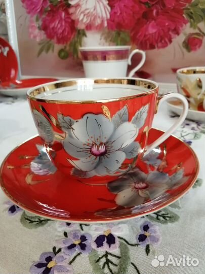 Чайные пары-гигант