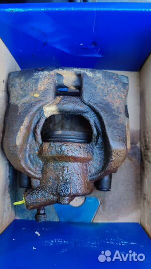 Суппорт тормозной передний левый Ford Mondeo 4