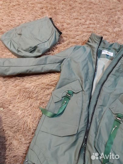 Куртка на девочку
