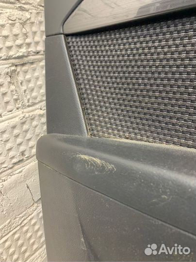 Обшивка боковой двери Chevrolet Captiva C100 Z20S1