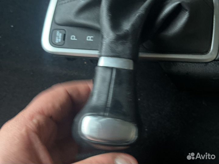 Накладка консоли АКПП спортаж 4