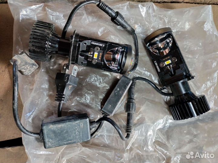 Би ксенон h4