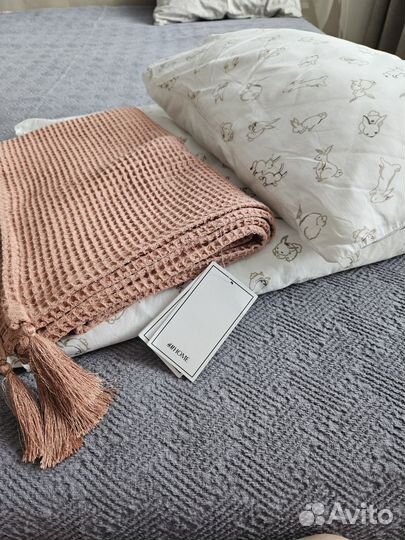 Пакет белье постельное IKEA + детское покрывало HM