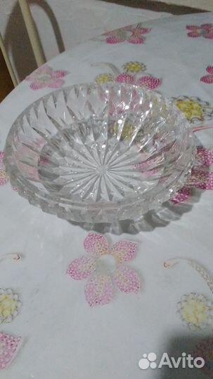 Хрустальная ваза