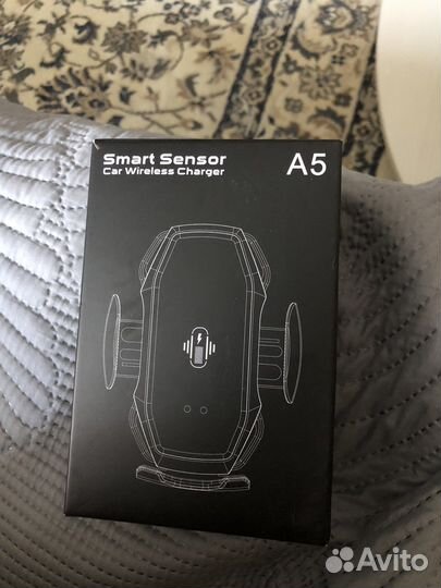 Держатель для телефона в машину