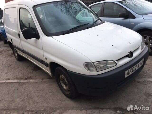 Разбор на запчасти Peugeot Partner