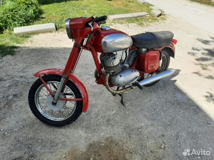 Мотоцикл Ява 350