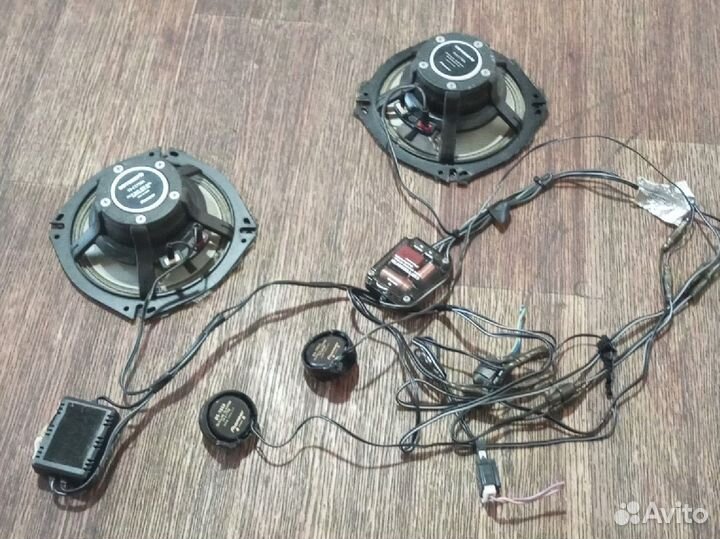 Автомобильные колонки pioneer