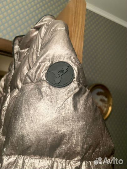 Продам пуховик Odri, оригинал