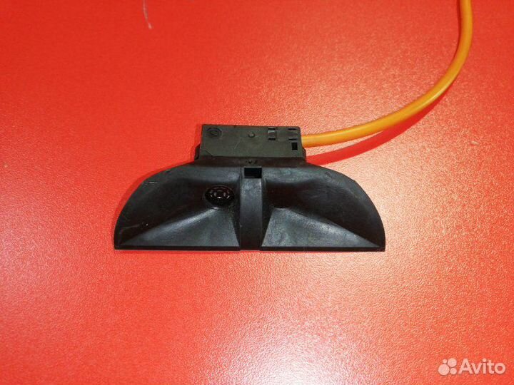 Датчик объема Land Rover Range Rover L322 508PS