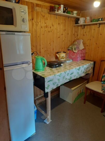 Дом 20 м² на участке 6 сот.